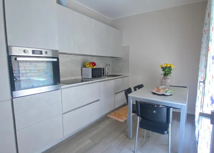 Apartment Heart Como