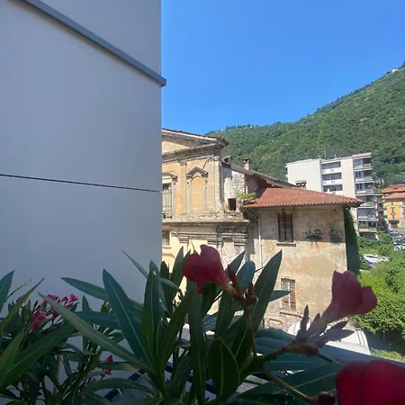Heart Apartment Como