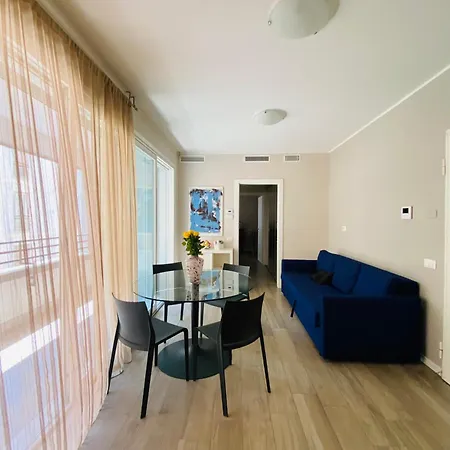 Apartment Heart
